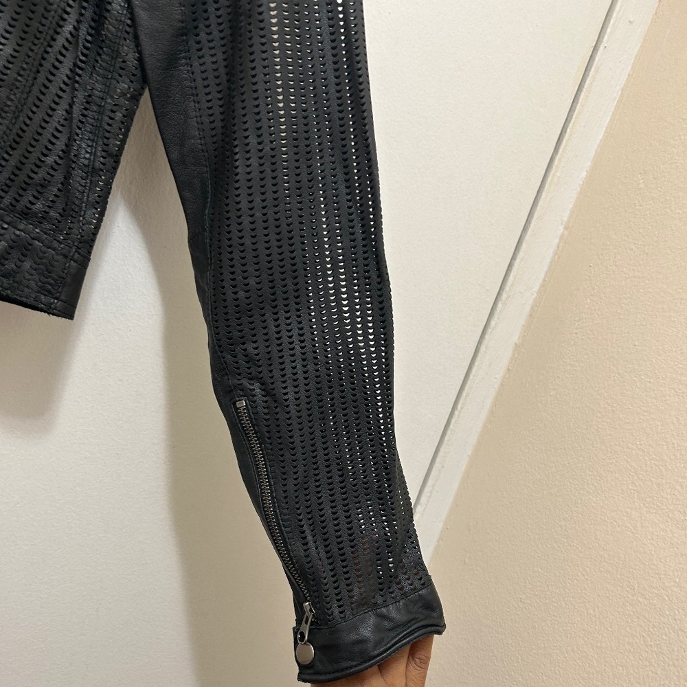 NWOT Jakett Women's Josey Black motorcycle leather jacket - Size Small - Picture 10 of 10